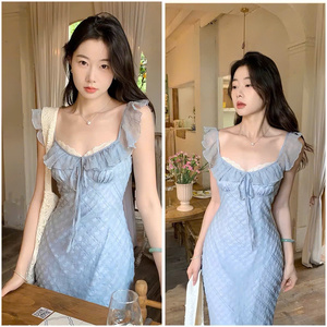 [2025] Robe moulante sirène élégante avec manches de fée garniture en dentelle tenue de soirée de style coréen doux - Product Image 1