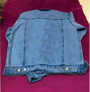 Vestes d'hiver pour hommes et femmes de haute qualité, fabriquées sur mesure en usine. Vestes en jean pour femmes sur mesure - Product Image 2