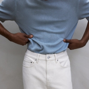 Camisetas de poliéster de alta calidad Camisetas de sublimación Impresión personalizada Lisa Blanco Negro Azul en blanco Personalizado Hombres Unisex - Product Image 2