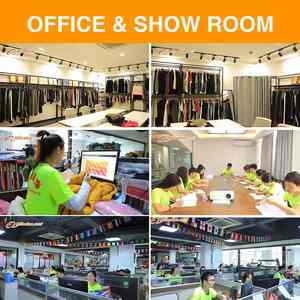 Logo personnalisé sweats à capuche et pantalons de survêtement ensemble de jogging 2 pièces pantalons de survêtement et impression bouffante ensemble de sweat à capuche broderie à capuche - Product Image 2