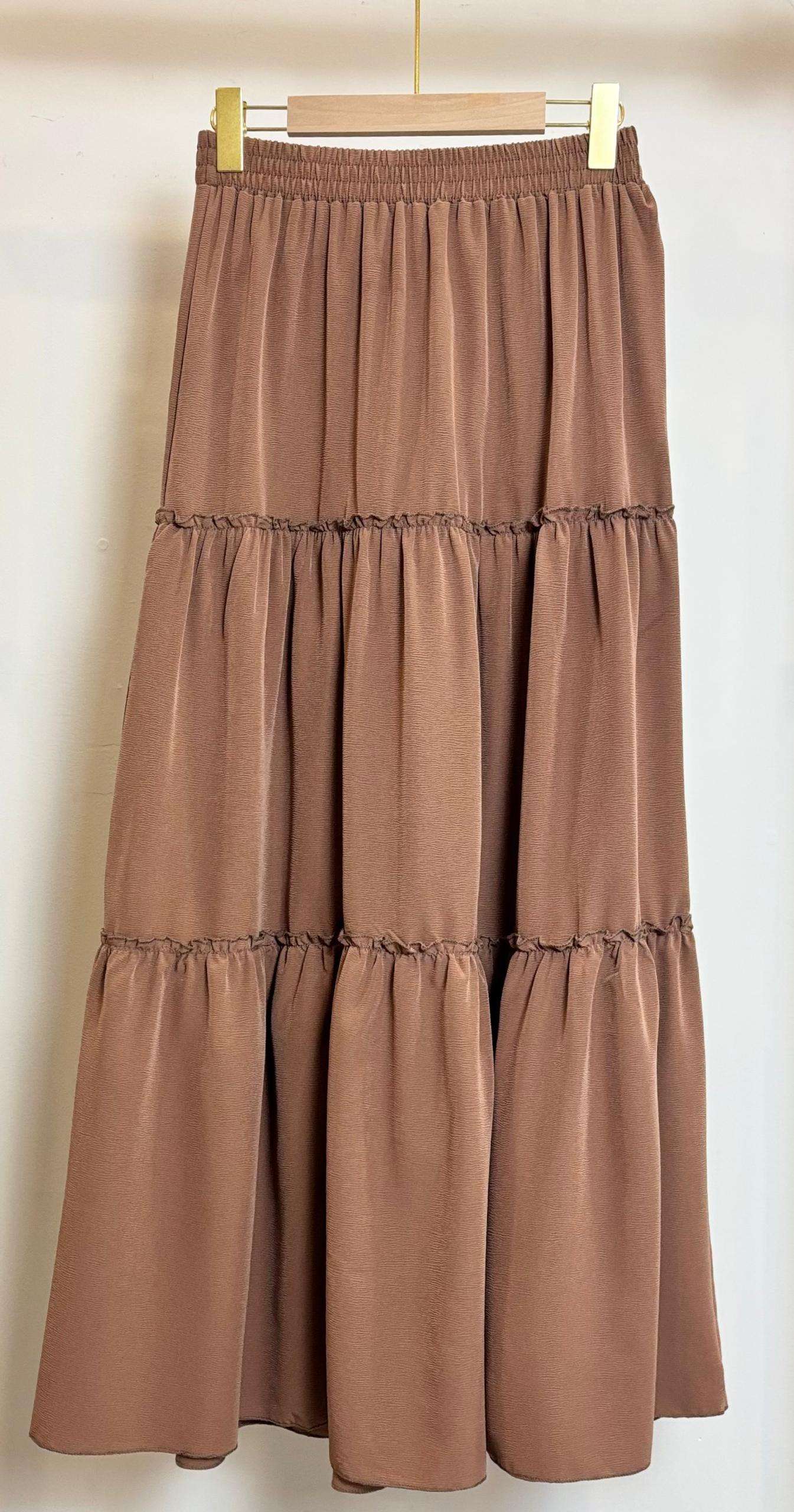 สีน้ำตาล