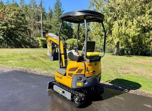 Envío gratis CFG QK18R EPA CE aprobado 1,2 Ton 13.5HP mini excavadora Eaton cilindro hidráulico núcleo Motor bomba caja de cambios PLC - Product Image 3