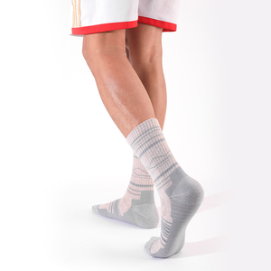 Calcetines deportivos de secado rápido de tubo medio para primavera y verano, calcetines deportivos de algodón para hombre que absorben el sudor - Product Image 2