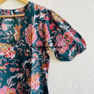 Hermoso Vestido Estampado Floral en Bloques de Algodón, Vestido para Uso Casual, Vestido Estampado a Mano - Product Image 2