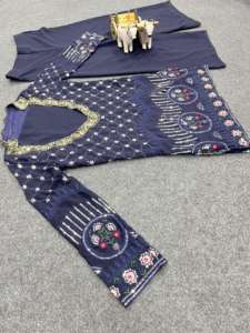 Robe de broderie florale classique pour femmes Design décontracté court au genou avec paillettes Technique de coton tissé de taille libre - Product Image 6