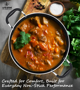 Marmite en granit de qualité supérieure antiadhésive avec couvercle en verre et bord en silicone - Product Image 3