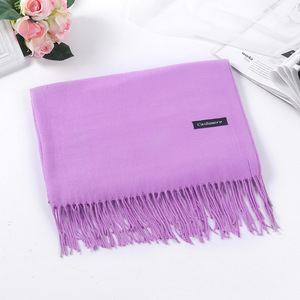 2024 invierno cálido largo doble cara Color puro chal mujer invierno 100 Cachemira sensación bufanda con borla 330 gramos - Product Image 4