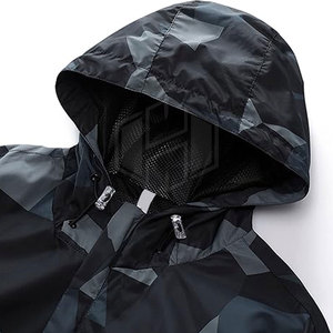 Chaqueta cortavientos de lona con capucha, precio al por mayor, chaqueta de invierno de talla grande para uso en exteriores con logotipo frontal - Product Image 3