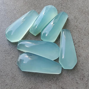 หินอัญมณีทรงโลงหินควอเทอราโลนีธรรมชาติทรงหลังเรียบมีสีเขียวทุกขนาด - Product Image 4