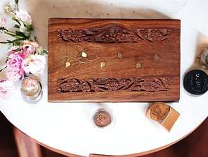 กล่องเครื่องประดับไม้คุณภาพพรีเมี่ยมโซลูชันการแกะสลักดอกบัวสำหรับผู้หญิงอุปกรณ์ตกแต่งโต๊ะหรูหราราคาสมเหตุสมผล - Product Image 2