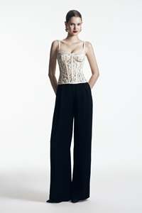 Hush Corset Top de haute qualité pour femmes, services ODM, fabrication vietnamienne, taille XL, motif ballon drapé, saison hivernale - Product Image 2