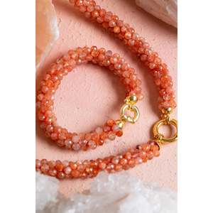 Set di Gioielli in Pietra del Sole Lavorato a Mano Certificato con Chiusura in Argento, Collana 48 cm, Bracciale 19 cm - Product Image 3