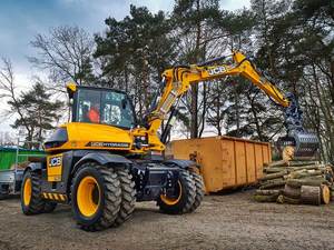 Miniexcavadora JCB de Marca Británica con Cabina Confortable para el Operador, Motor Cummins/Laidong, Bomba Hidráulica KYB, Alto Momento de Carga - Product Image 4