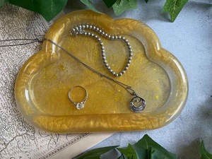 Plateau décoratif en résine dans plusieurs couleurs Décoration d'intérieur Plateau en résine de haute qualité - Product Image 4