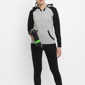 Venta al por mayor de las mujeres de entrenamiento de gimnasio chándal personalizado 2 piezas Set Jogging Chándal Diseños para las mujeres - Product Image 1