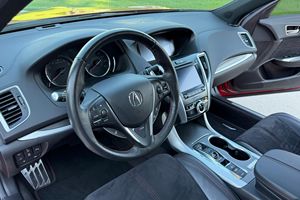 Acura TLX SH-AWD ปี 2020 สภาพดีเยี่ยม มาตรฐานยูโร 6 พวงมาลัยซ้าย พร้อมส่ง - Product Image 3