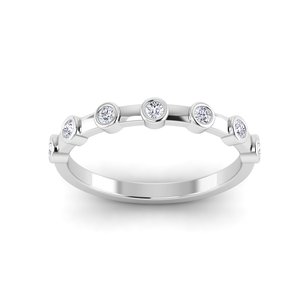 Anillo de compromiso de plata de ley chapado en oro para mujer con diamantes cultivados en laboratorio de talla brillante, engaste pavé a distancia y media eternidad - Product Image 4