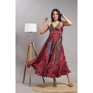 Robe de soirée en soie vintage vêtements de plage vêtements d'été robe dos nu - Product Image 3