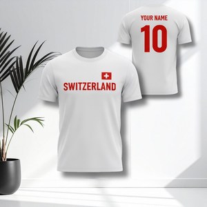 Set di Maglie da Calcio Rosse e Bianche Ispirate alla Svizzera con Nome e Numero Personalizzati, Abbigliamento per Tifosi - Product Image 1