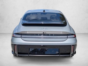 EN VENTE MAINTENANT ! IONIQ6 SEL RWD Sedan d'occasion 2025 - Product Image 5
