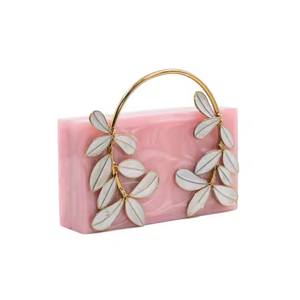 Sac à main pour femmes de haute qualité, moderne, élégant, tendance, bohème, avec chaîne, pour les occasions spéciales et les événements, par Crescent Crafts - Product Image 2