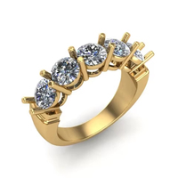 Bagues de fiançailles élégantes en or massif avec diamants de laboratoire ronds haut de gamme, serties sur toute la surface, bijoux PDM Gems.