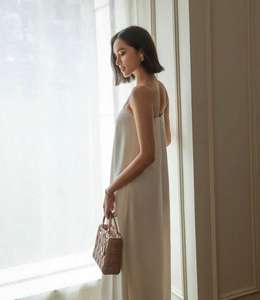 Bretelles fines MAXI sans manches encolure carrée motif solide robe de maternité en soie décontracté longueur au sol robe longue d'invité de mariage - Product Image 2