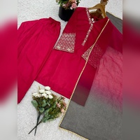 Lüks Pamuklu Etnik Salwar Kameez Ağır İşlemeli Üst Alt Dupatta Takımı Kırışmaz Geri Dönüştürülmüş Malzemelerden Parti ve Günlük Kullanım İçin