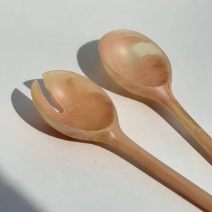 Ensemble de couverts à salade en résine artisanale 100% résine, pour la maison et l'hôtel, comprend une cuillère à glace, un service à salade - Product Image 6