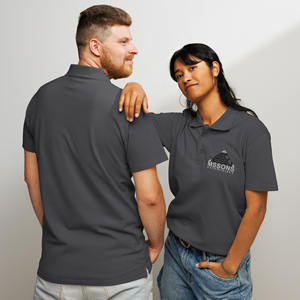 Polo Unisex ligero de tendencia 2025, camiseta de rendimiento transpirable de secado rápido, venta al por mayor para compradores de moda y a granel - Product Image 4