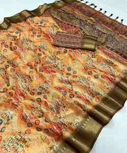 Saree inspiré de la soie avec un design en filet pour les femmes - Product Image 5