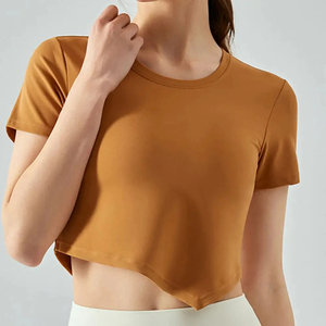 2025 nouveau haut à la mode grande taille dames Sexy haut court femmes plaine T-Shirt uni Vintage femmes T-Shirt logo personnalisé haut court - Product Image 3