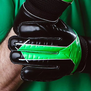 Guantes de Portero Rehex Impex con Logotipo Personalizado, 4mm de Grosor, Cuero de Alta Adherencia, Impermeables, Transpirables, Duraderos y Cómodos para Fútbol - Product Image 5