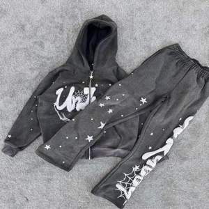 Fabricant OEM Nouvelle Arrivée Applique Broderie et Délavage à l'Acide 100% Coton Fleece Qualité Premium Street Wear Tendance Survêtement - Product Image 6