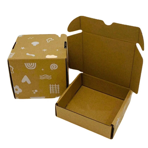 กล่องกระดาษหนา2มม. ลายน่ารักปรับแต่งได้ตามต้องการสำหรับบรรจุในราคาที่สมเหตุสมผล MOQ ต่ำจากเวียดนามทำจากกระดาษ - Product Image 1