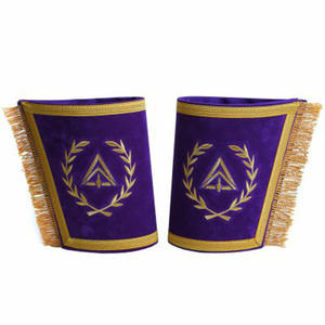 CANADIAN LODGE & GRAND LODGE REGALIA & JEWELS Grand Lodge Regalia - Product Image 4