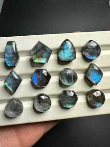 Piedra preciosa de labradorita de la mejor calidad 100% Piedra preciosa curativa de labradorita genuina Piedra preciosa de labradorita para hacer joyas - Product Image 4