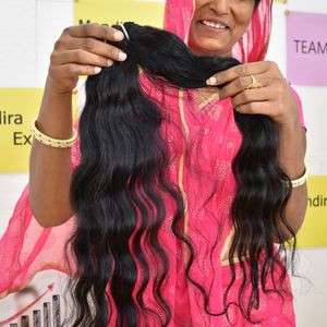 Cheveux ondulés cambodgiens bruts non traités Vague naturelle Paquets de cheveux humains vietnamiens en couleur noire Extensions de cheveux humains de haute qualité - Product Image 3