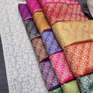 Luxe 100% Soie Jacquard Brocart Satin Tissu Riche Tissé Textile Finition Brillante pour Sherwanis Sarees Tricoté Mariages Filles - Product Image 1