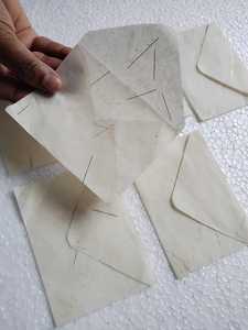 Enveloppes en fibre de chanvre 100% naturelle, très belles, fabriquées sur mesure, adaptées à l'utilisation par les papeteries - Product Image 2
