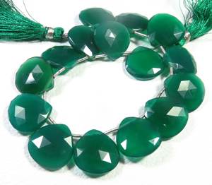 ลูกปัดหินออนิกซ์สีเขียวธรรมชาติทรงหัวใจเจียระไน ขนาด 7.5 นิ้ว พร้อมลูกปัดออนิกซ์ขนาด 17 มม. จำนวน 15 เม็ด สำหรับทำเครื่องประดับ - Product Image 3