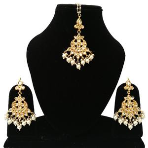 Pendientes Largos Étnicos Clásicos de Kundan Polki, Chapados en Oro, con Cristales de Estrás, Base de Aleación de Larga Duración, para Bodas y Fiestas - Product Image 1