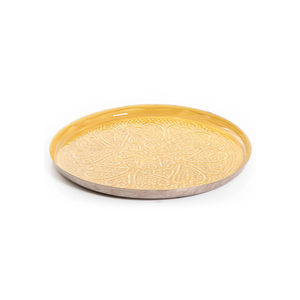 Plateau de service rond en métal jaune avec plateau décoratif en émail en relief pour la cuisine, la salle à manger, la table de fête de mariage - Product Image 1