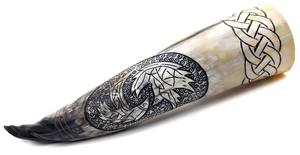 Corne à boire viking médiévale classique pour les fêtes et les réceptions, corne naturelle, mug à boire viking poli fait à la main avec support - Product Image 3