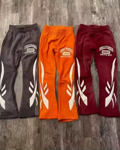 Ensemble de survêtement unisexe personnalisé en polaire surdimensionné avec fermeture éclair, effet délavé et appliqués, pour l'automne, comprenant un sweat à capuche et un pantalon de jogging évasé - Product Image 2