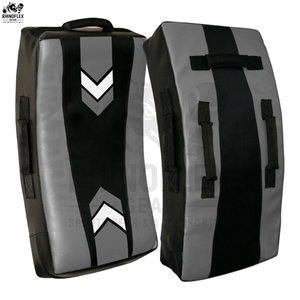 Vente en gros de coussinets d'arts martiaux de haute qualité avec logo et couleurs personnalisés - Product Image 2