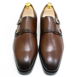 Chaussures d'hiver doublées de peau de mouton douce avec intérieur chaud et ajustement réglable, chaussures en cuir pour hommes, chaussures décontractées - Product Image 2