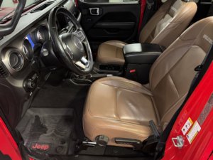 Jeep Gladiator Rubicon V6 3.6L 4WD 2020 Usado en Buen Estado - Product Image 3