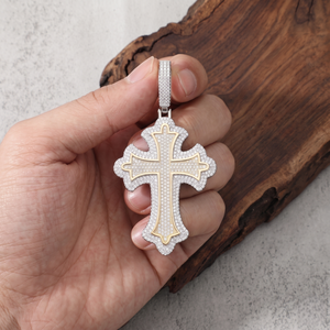 Iced Out <b>Cross</b> Pendant Two Tone Hip Hop Jewelry Moissanite Diamond <b>Cross</b> Necklace Wholesale Custom Manufacturer - Product Image 3