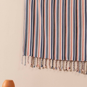 Serviette de plage turque rustique haut de gamme, rayures terre cuite et bleues, 100% coton Peshtemal, 40x70 pouces - Product Image 4
